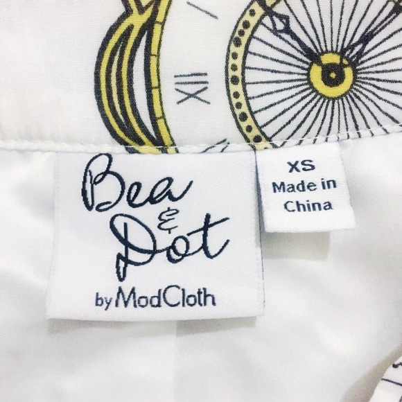 RARE ⚜️ ModCloth The Clock Strikes Fun Print Skirt - Picture 5 of 6